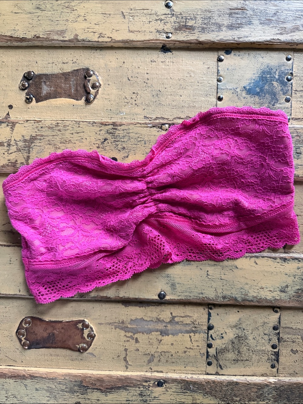 AERIE BRAND STRETCH BOHO BRIGHT PINK LACE BRALETTE STRAPLESS BANDEAU BRA S